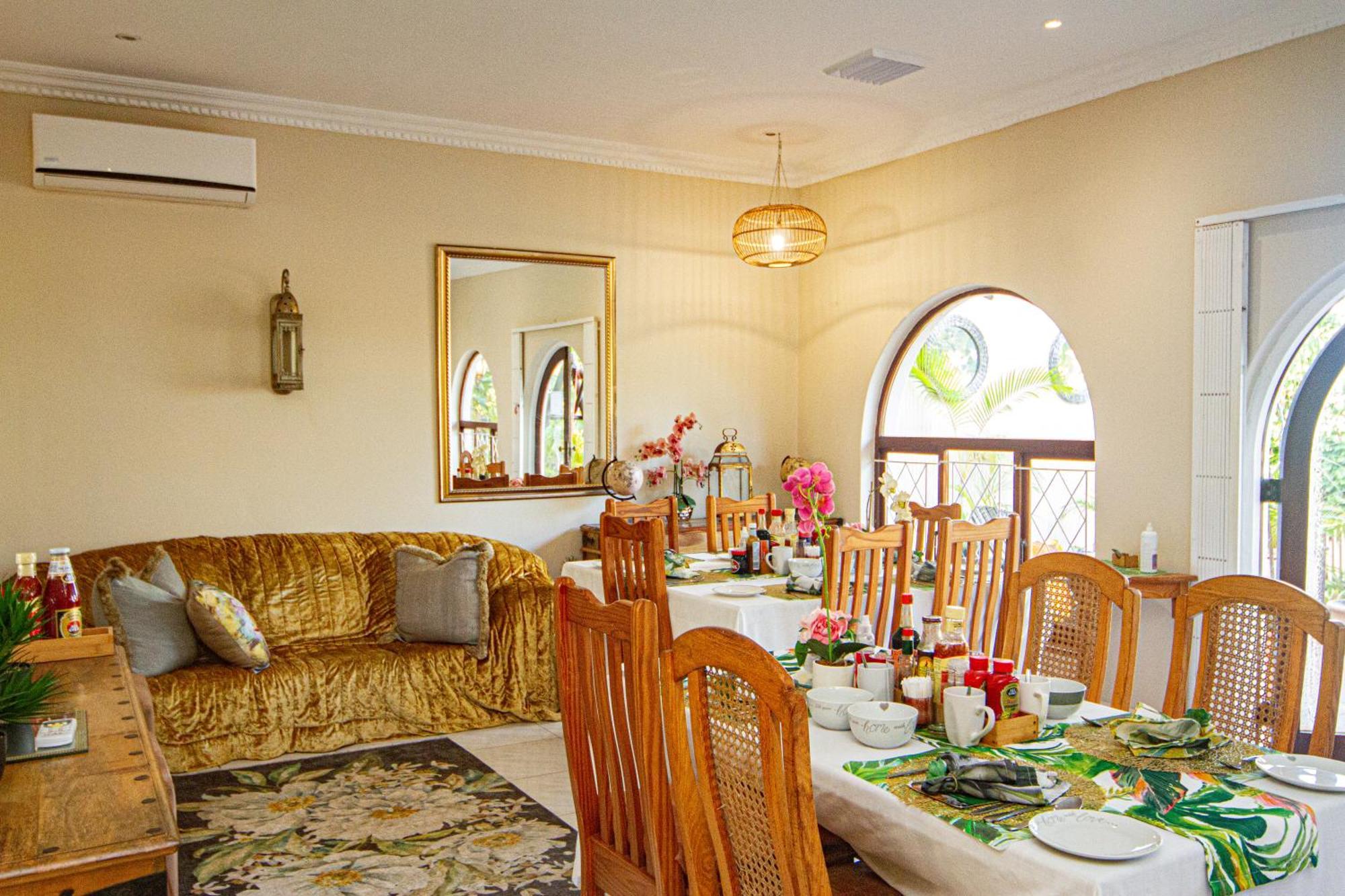 ลา ลอจเจีย บีแอนด์บี Bed & Breakfast เดอร์บัน ภายนอก รูปภาพ