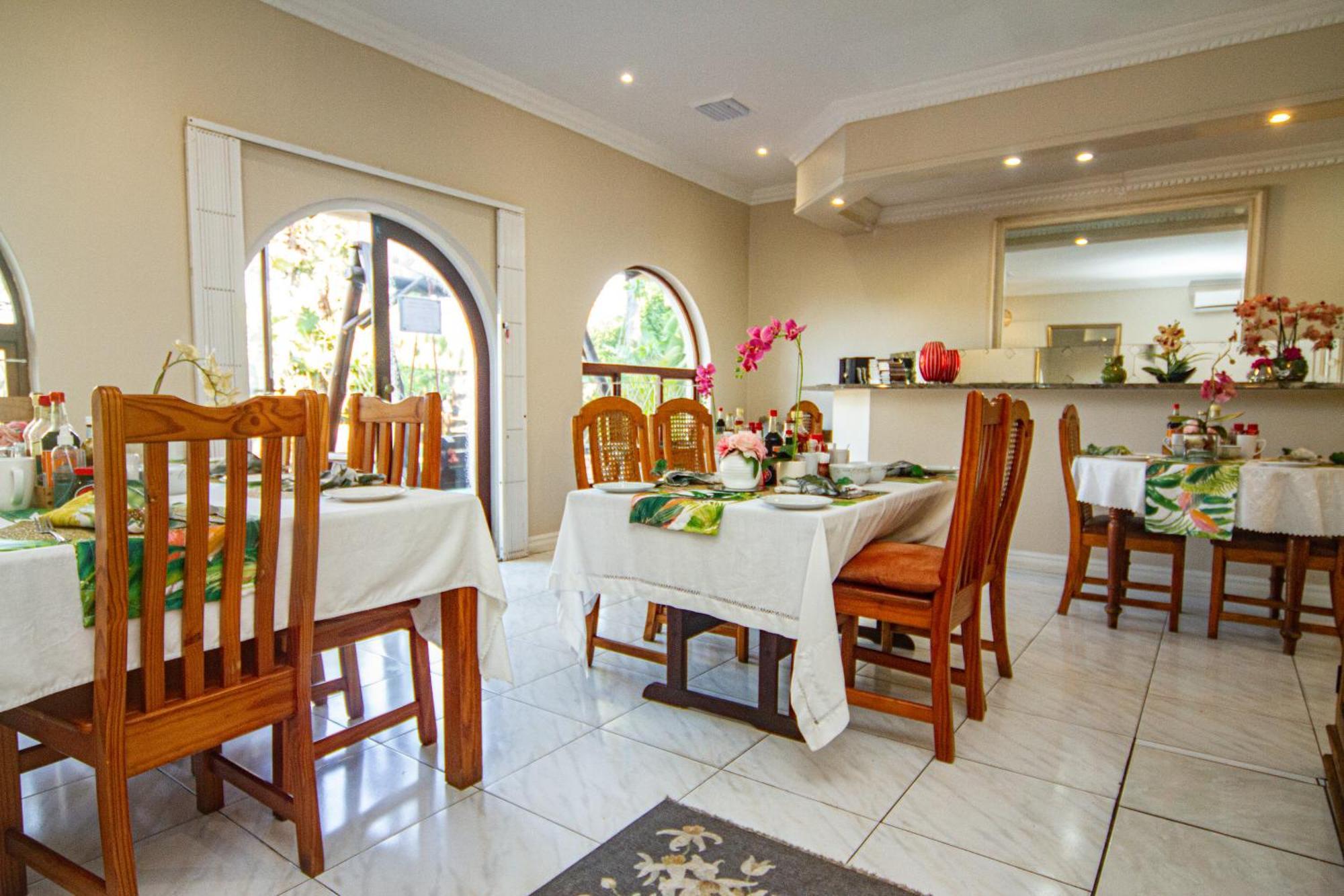 ลา ลอจเจีย บีแอนด์บี Bed & Breakfast เดอร์บัน ภายนอก รูปภาพ